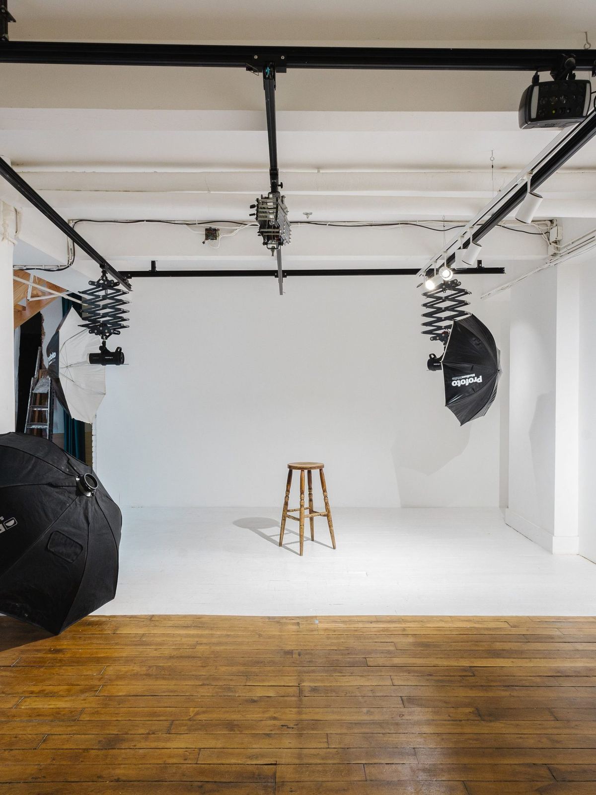 Studio photo intégré avec boîtes à lumière au Tea Loft